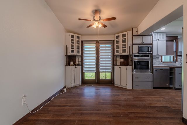 3285 Blackthorn Way, Medford, OR 97504