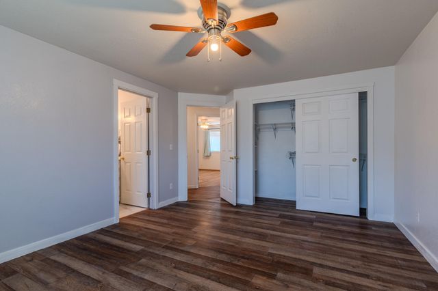 3285 Blackthorn Way, Medford, OR 97504