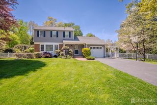 6 Millstone Drive, East Windsor, NJ 08512