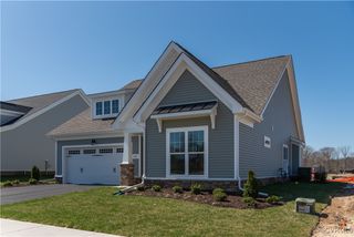 000 Stavely Rd, Chester, VA 23831