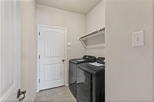 205 Whitman Drive, Mckinney, TX 75072
