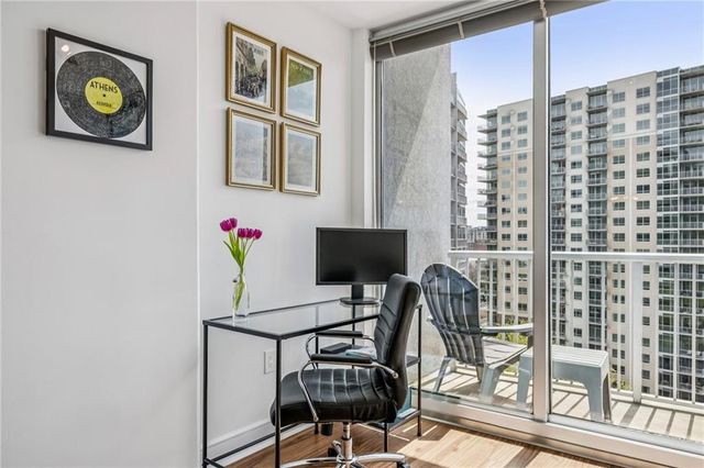 44 Peachtree Place NW 1434, Atlanta, GA 30309