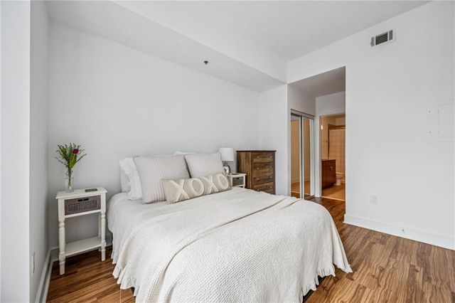 44 Peachtree Place NW 1434, Atlanta, GA 30309