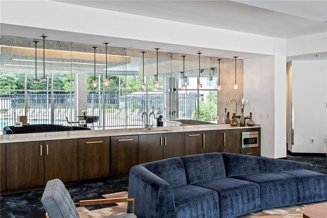 44 Peachtree Place NW 1434, Atlanta, GA 30309