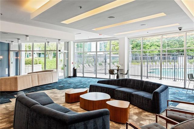 44 Peachtree Place NW 1434, Atlanta, GA 30309