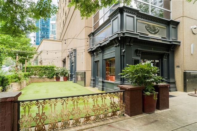 44 Peachtree Place NW 1434, Atlanta, GA 30309