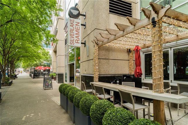 44 Peachtree Place NW 1434, Atlanta, GA 30309