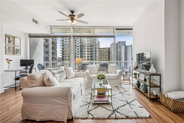 44 Peachtree Place NW 1434, Atlanta, GA 30309