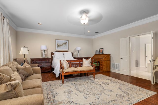 223 Deer Creek Drive, Aledo, TX 76008