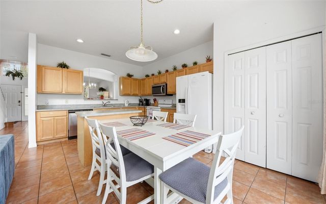 216 SEVILLA AVENUE, Davenport, FL 33897