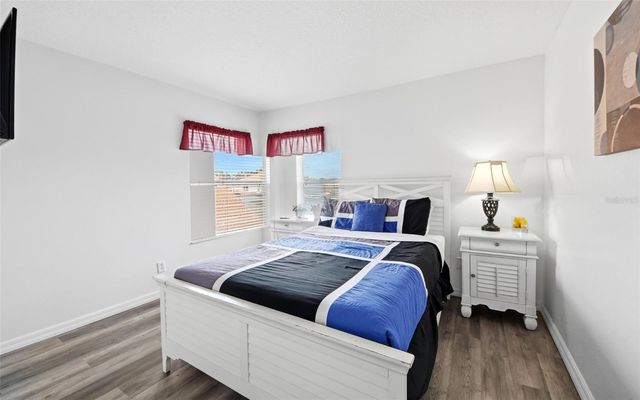 216 SEVILLA AVENUE, Davenport, FL 33897