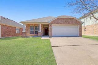 8420 Silverbell Lane, Fort Worth, TX 76140