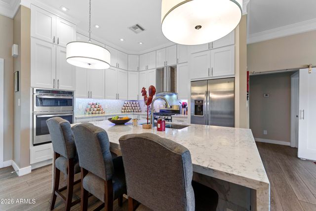 3025 E CAMPBELL Avenue, Phoenix, AZ 85016