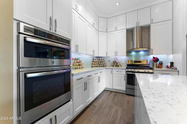 3025 E CAMPBELL Avenue, Phoenix, AZ 85016
