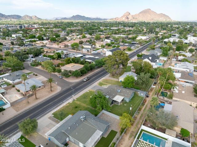 3025 E CAMPBELL Avenue, Phoenix, AZ 85016