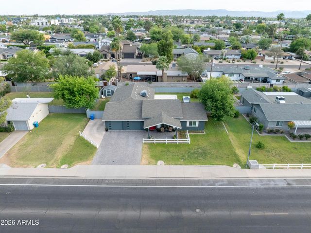 3025 E CAMPBELL Avenue, Phoenix, AZ 85016