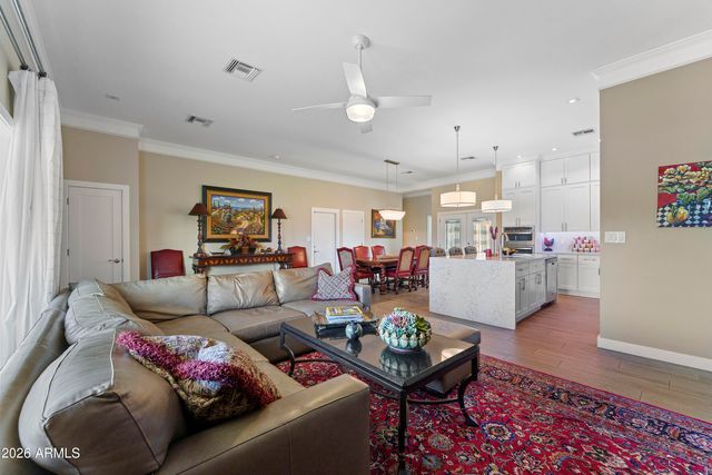 3025 E CAMPBELL Avenue, Phoenix, AZ 85016