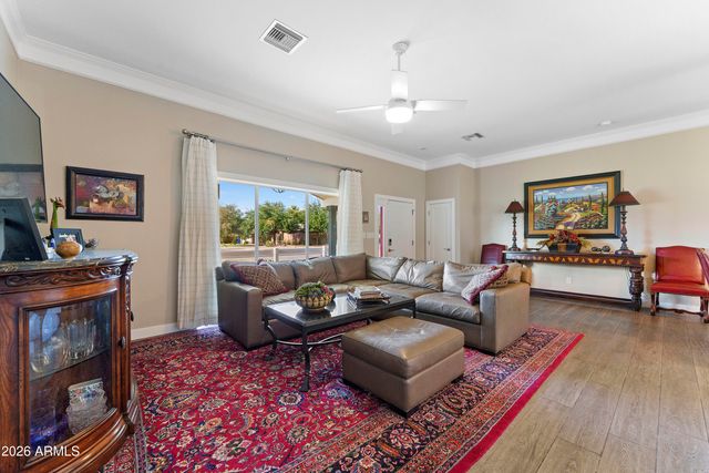 3025 E CAMPBELL Avenue, Phoenix, AZ 85016