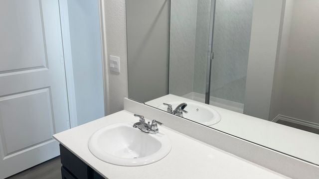 517 Regiment Road, Sherman, TX 75090