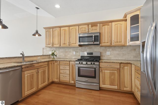 4588 Kodiak Drive, Traverse City, MI 49685