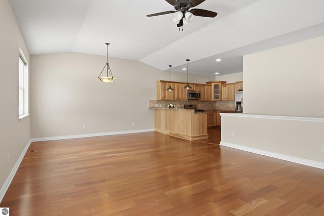 4588 Kodiak Drive, Traverse City, MI 49685