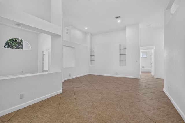 4003 W Hamilton Key, West Palm Beach, FL 33411