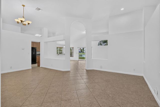 4003 W Hamilton Key, West Palm Beach, FL 33411