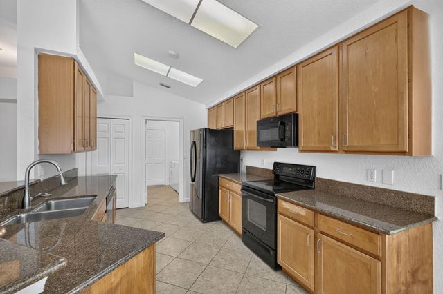 4003 W Hamilton Key, West Palm Beach, FL 33411