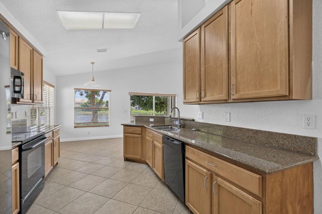 4003 W Hamilton Key, West Palm Beach, FL 33411