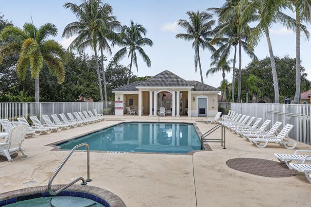 4003 W Hamilton Key, West Palm Beach, FL 33411