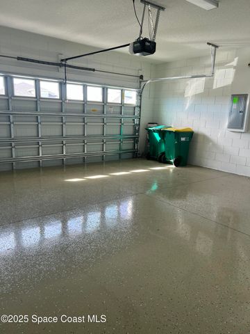 9023 W Nixie Avenue, Melbourne, FL 32940