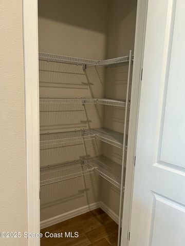 9023 W Nixie Avenue, Melbourne, FL 32940