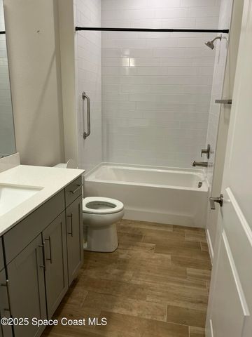 9023 W Nixie Avenue, Melbourne, FL 32940