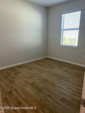 9023 W Nixie Avenue, Melbourne, FL 32940