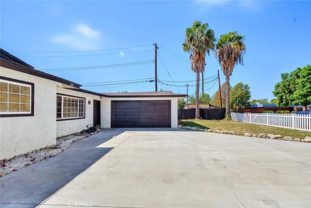 726 W Franklin, Pomona, CA 91766
