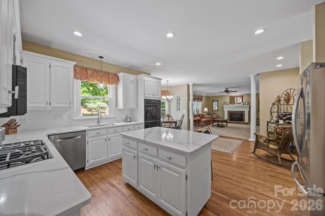 15540 Northstone Drive, Huntersville, NC 28078