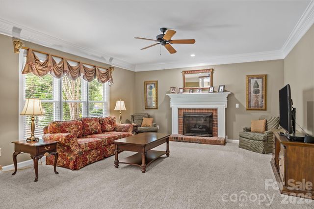 15540 Northstone Drive, Huntersville, NC 28078