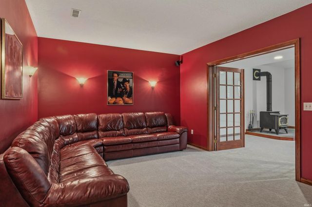 8610 Oakcliff Court, Fort Wayne, IN 46825