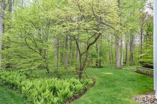 8610 Oakcliff Court, Fort Wayne, IN 46825