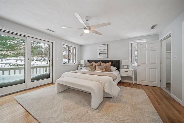 20 Mid Iron Dr 20, North Reading, MA 01864