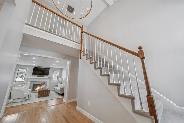 20 Mid Iron Dr 20, North Reading, MA 01864