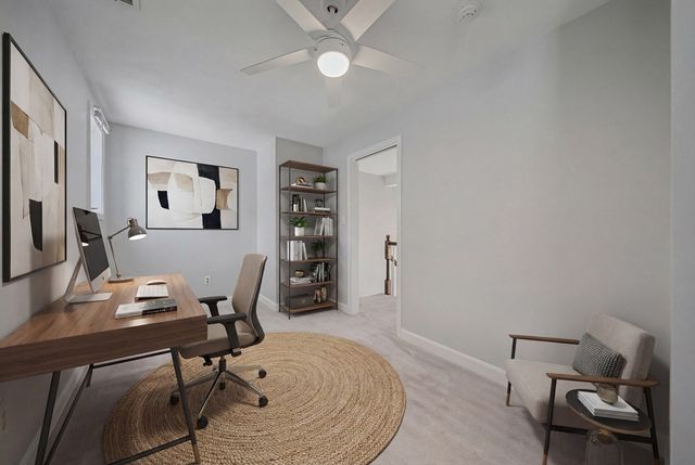 20 Mid Iron Dr 20, North Reading, MA 01864