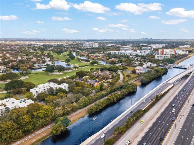 8851 N New River Canal Rd 16E, Plantation, FL 33324