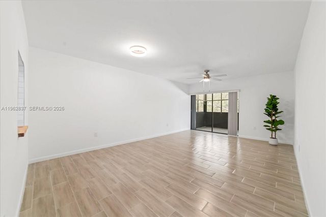 8851 N New River Canal Rd 16E, Plantation, FL 33324