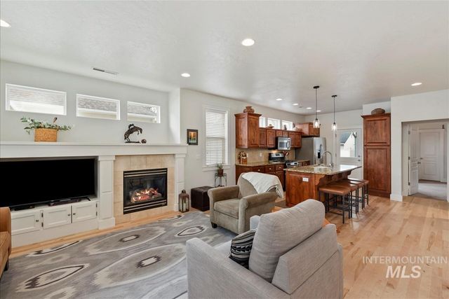 5998 N Willowdale Ln., Garden City, ID 83714