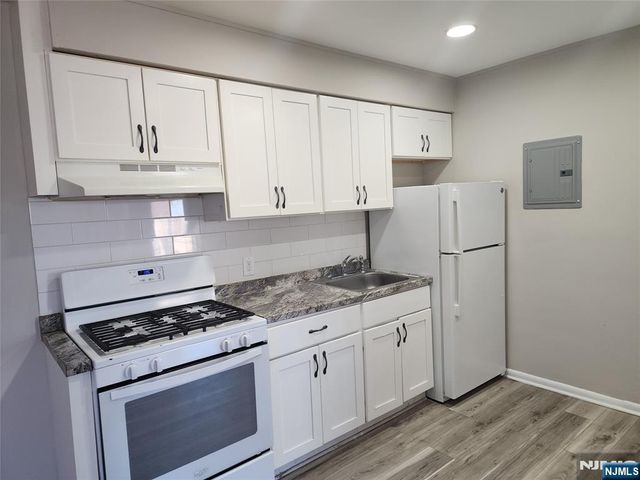 63 E Main Street 14, Bogota, NJ 07603