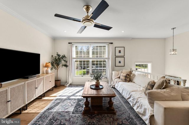 34 ALDERMAN CT, Lutherville Timonium, MD 21093