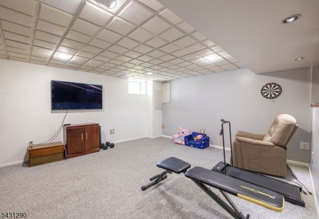 72 Orben Dr, Roxbury Twp., NJ 07850