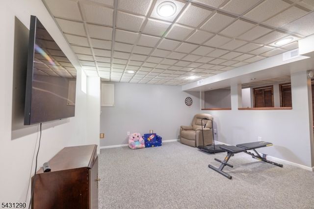 72 Orben Dr, Roxbury Twp., NJ 07850