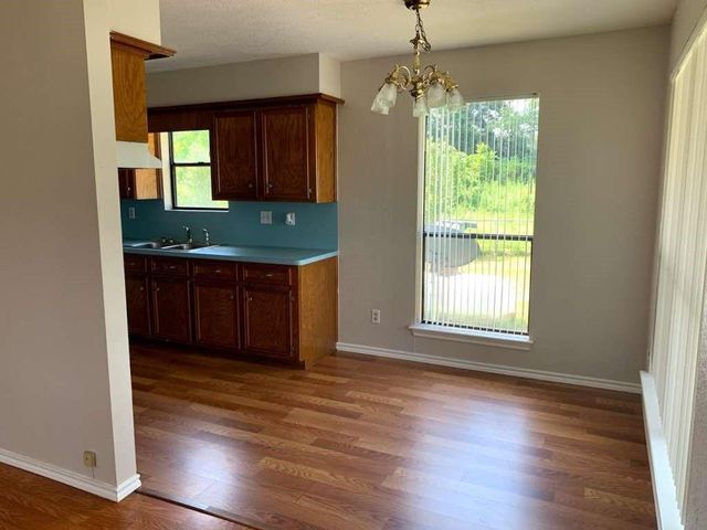 62 Laurel Court, Cleveland, TX 77327